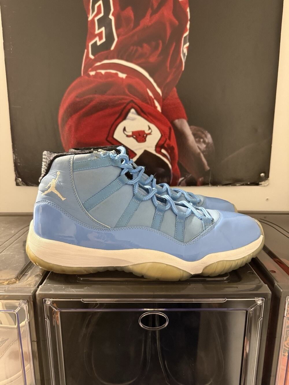 Air Jordan 11 Retro Pantone University Blue 2014 Size 13 Half Box